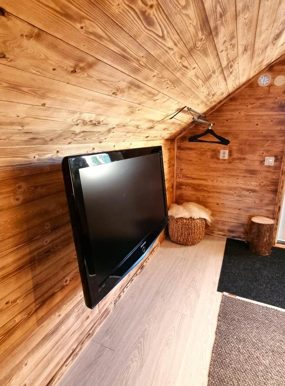 Cozy Cabin Styled Loft Кіруна Екстер'єр фото